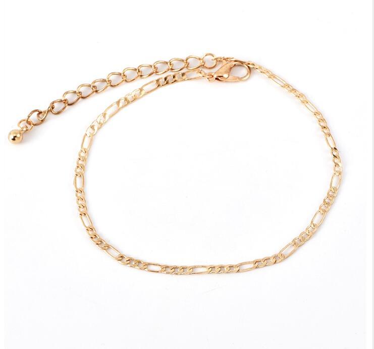 Boho Shell & Bee Charm Anklet Set – 4-Piece Layered Beach Ankle Bracelet