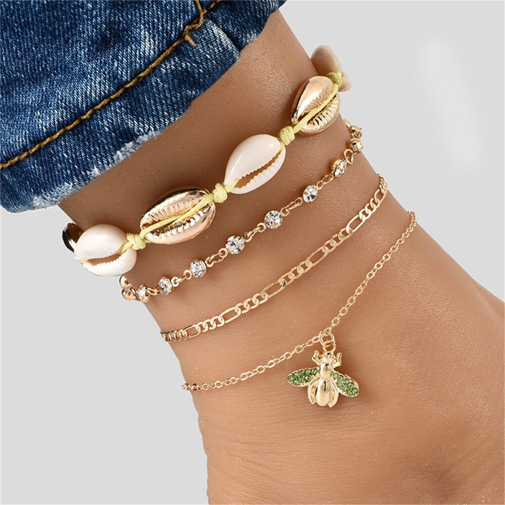 Boho Shell & Bee Charm Anklet Set – 4-Piece Layered Beach Ankle Bracelet