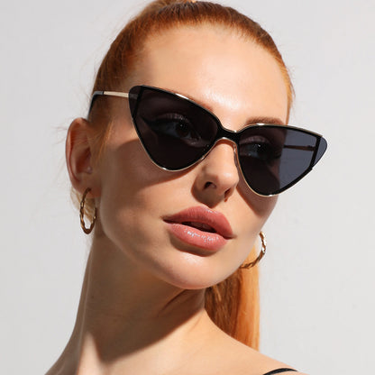 Cat Eye Retro Women’s Sunglasses – Vintage Fashion UV Protection Shades