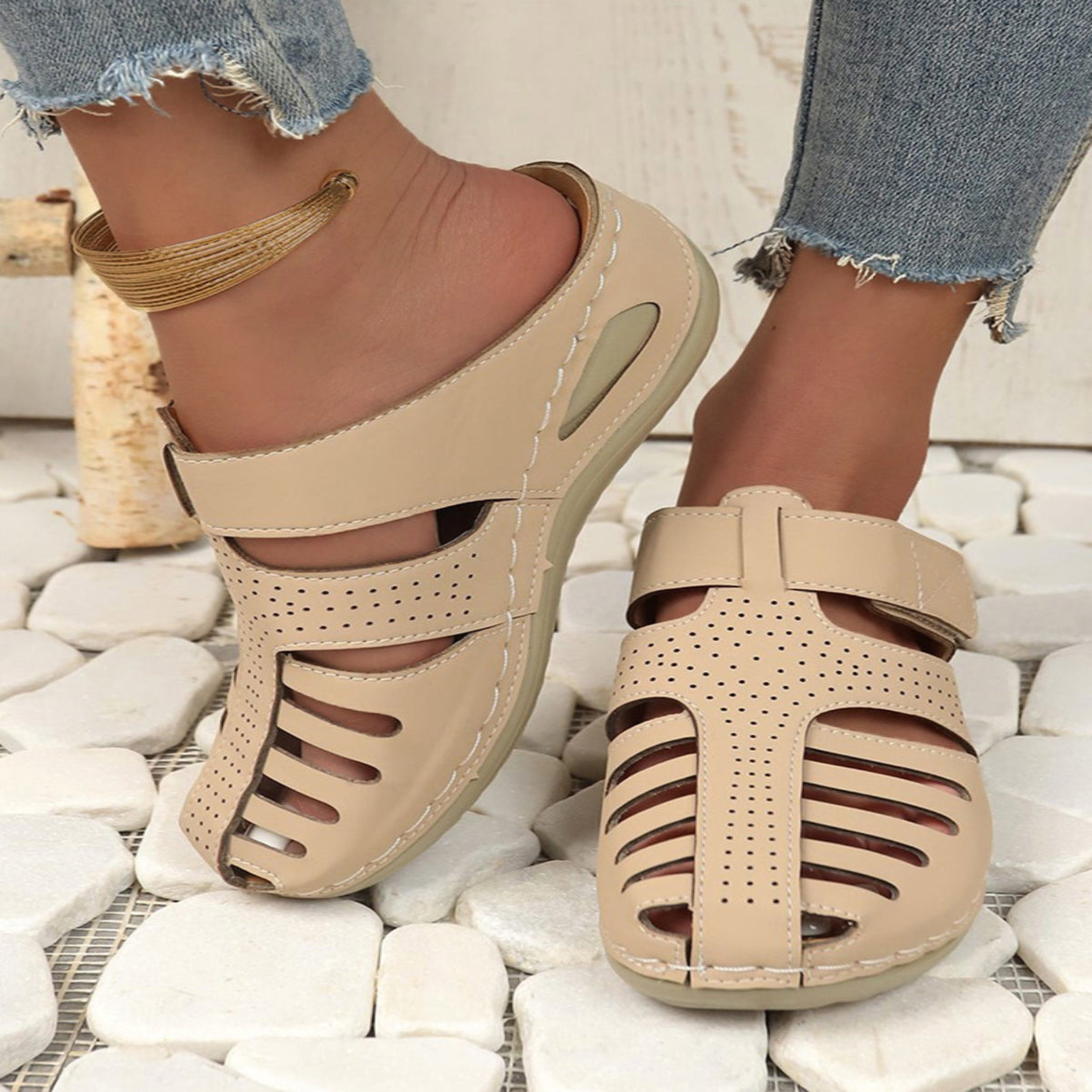 Women's Casual Hollow-Out Wedge Sandals – Comfy Summer Platform Style