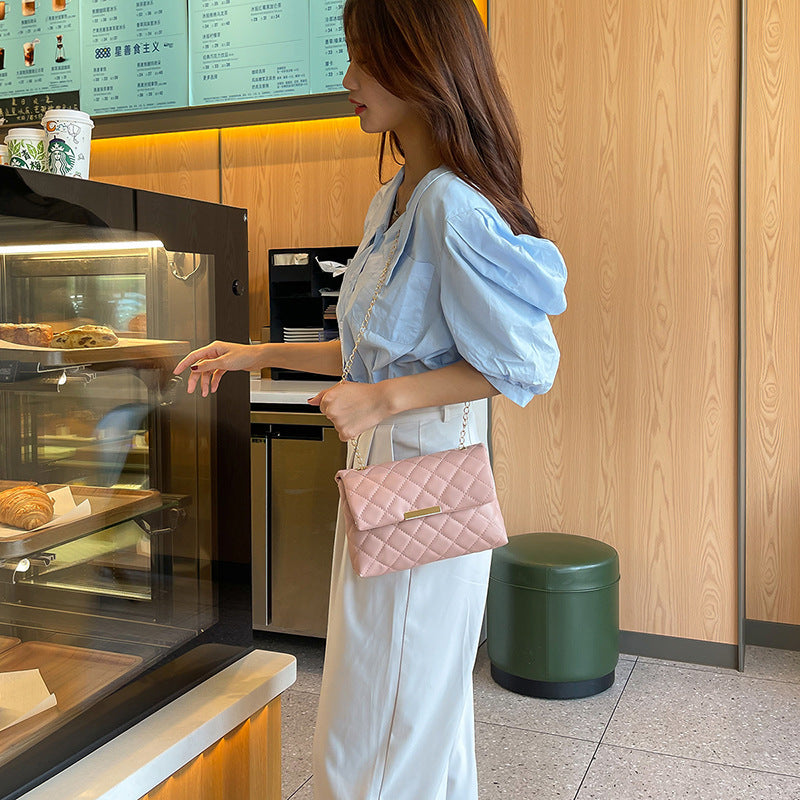 Korean Style Rhombus Hair Chain Messenger Bag – Chic Women’s Shoulder Purse